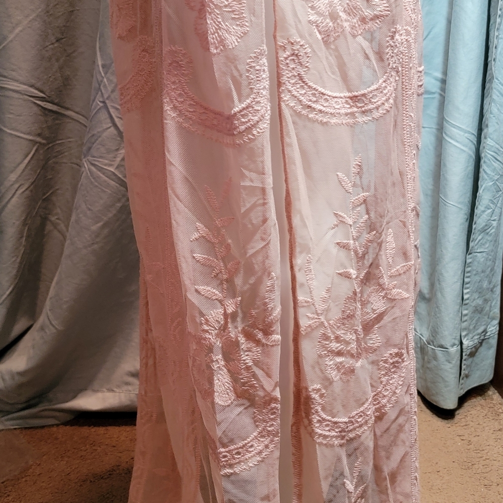 Honey Punch Blush Romper - Picture 4 of 14